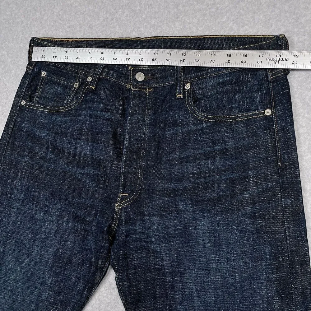 Levis 501 Jeans Mens 36 x 34 Dark Wash Button Fly Straight Denim Western Work - Picture 2 of 3